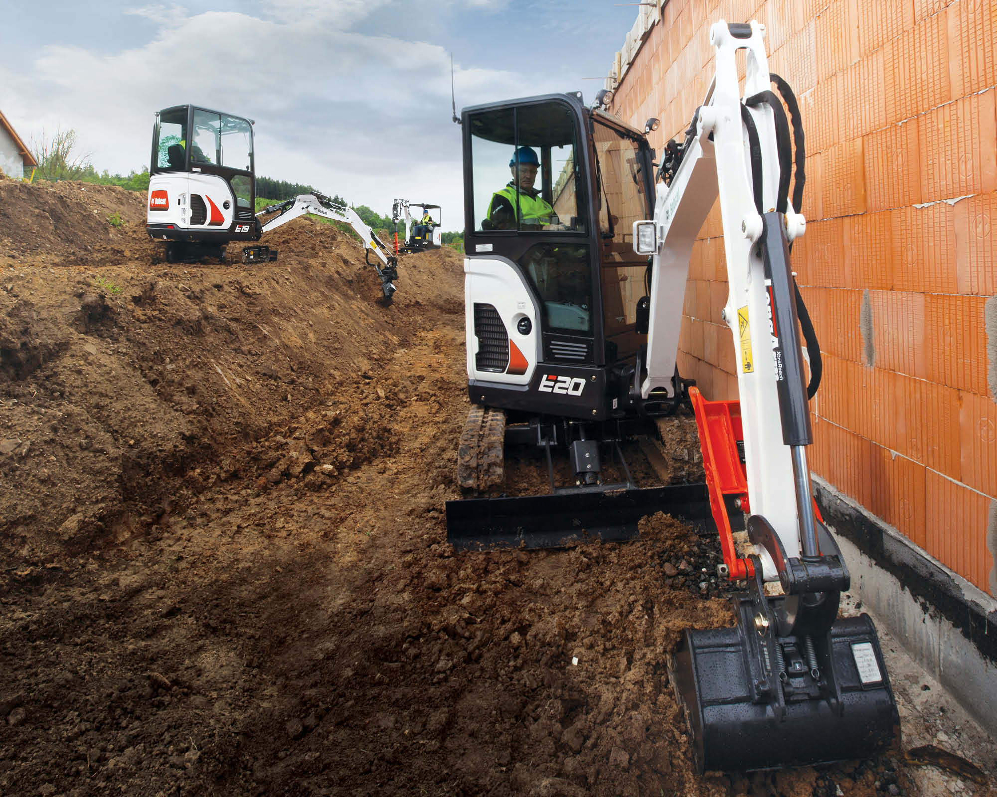 Bobcat E20 Mini Excavator Delecca's