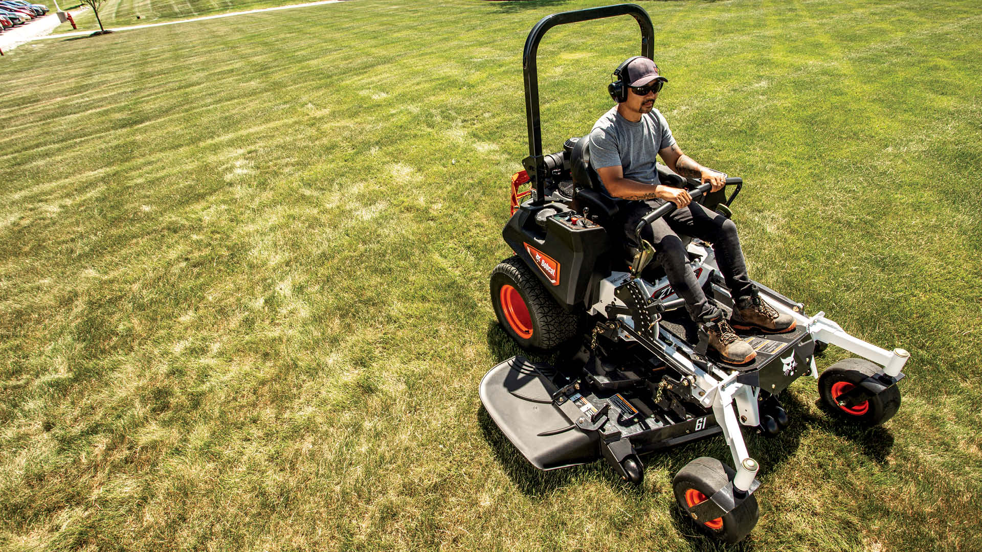 Zero turn vs ride on mower which should you get? Delecca's
