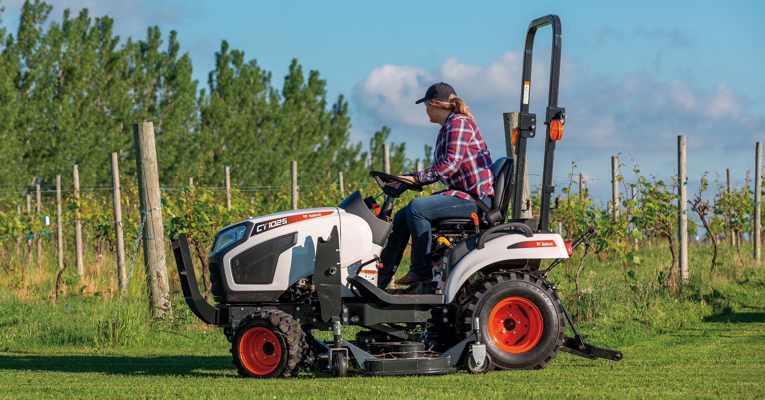 Bobcat Small Tractor Range | Delecca's